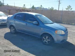 ✅ 2007 Chevrolet Aveo LT • VIN: KL1TG56647B152077 • Lot: 42170944. Wystawiony na IAAI z przebiegiem 217 705 mil. Bezpłatny archiwum sprzedaży aukcyjnych z USA i szczegółowy raport historii pojazdu na DreamBid. Zdjęcie 1.