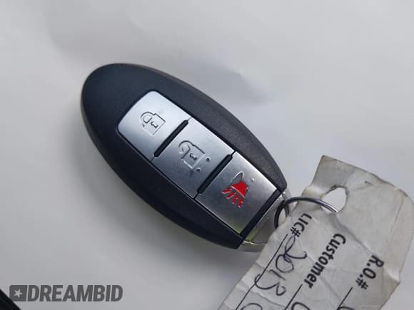 ✅ 2013 Nissan Juke SL • VIN: JN8AF5MV1DT209715 • Lot: 42677067. Listed on IAAI with 123,456 mi. Free auction sales archive from the USA and detailed vehicle history report at DreamBid. Image 11.