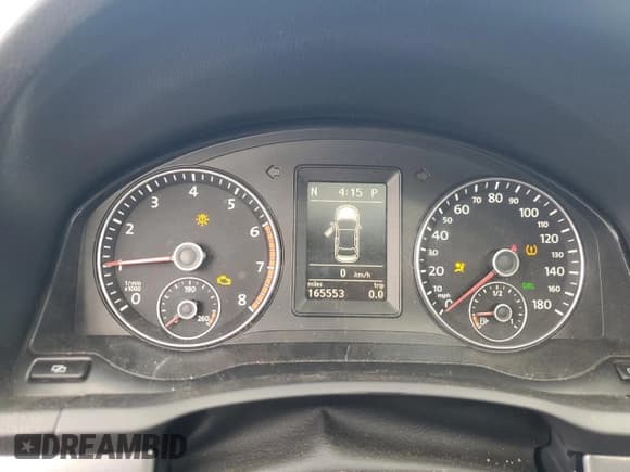 ✅ 2010 Volkswagen Eos Komfort • VIN: WVWBA7AH7AV022049 • Лот: 81843335. Опубликован ранее на Copart с пробегом 165 553 миль. Бесплатный доступ к архиву аукционных продаж из США и подробный отчёт об истории автомобиля на DreamBid. Изображение 9.