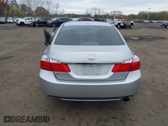 ✅ 2013 Honda Accord EX-L • VIN: 1HGCR2F86DA102111 • Lot: 43536308. Wystawiony na IAAI z przebiegiem 125 177 mil. Bezpłatny archiwum sprzedaży aukcyjnych z USA i szczegółowy raport historii pojazdu na DreamBid. Zdjęcie 16.