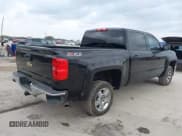 ✅ 2014 Chevrolet Silverado 1500 LT • VIN: 3GCUKREC5EG493728 • Lot: 41710490. Wystawiony na IAAI z przebiegiem 243 509 mil. Bezpłatny archiwum sprzedaży aukcyjnych z USA i szczegółowy raport historii pojazdu na DreamBid. Zdjęcie 4.