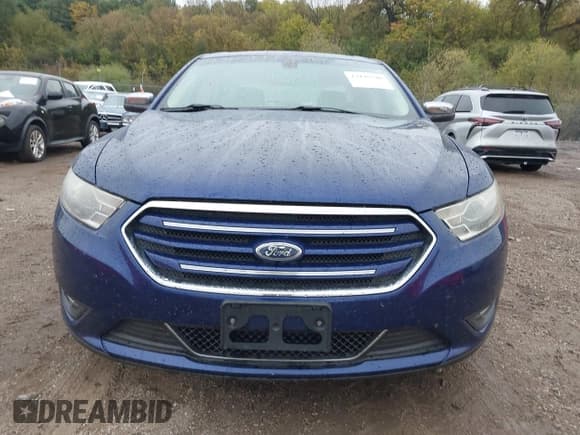 ✅ 2013 Ford Taurus Limited • VIN: 1FAHP2F8XDG157366 • Lot: 43445540. Wystawiony na IAAI z przebiegiem 142 915 mil. Bezpłatny archiwum sprzedaży aukcyjnych z USA i szczegółowy raport historii pojazdu na DreamBid. Zdjęcie 12.