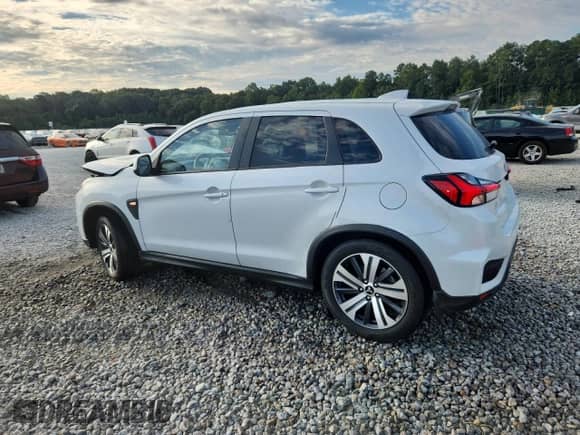 2022 Mitsubishi Outlander ES с VIN JA4APUAU5NU022367, выставлен на аукционе Copart как лот 71019275 с пробегом 56 211 миль миль и Списание • Salvage title. История ставок и продаж доступна на DreamBid. Изображение 2.