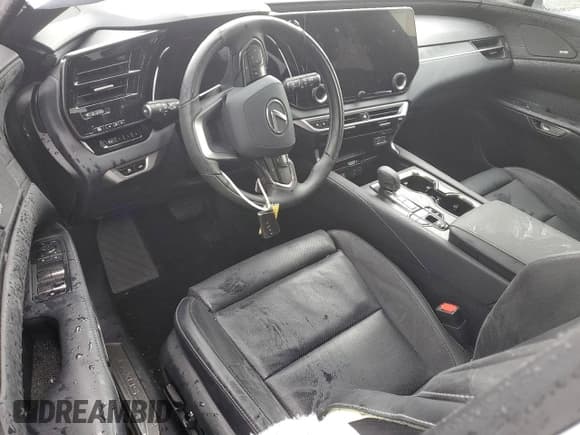 ✅ 2024 Lexus RX 450h+ Luxury • VIN: JTJCJMGA8R2011729 • Lot: 55692615. Wystawiony na Copart z przebiegiem Nie podano. Bezpłatny archiwum sprzedaży aukcyjnych z USA i szczegółowy raport historii pojazdu na DreamBid. Zdjęcie 8.