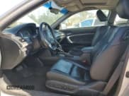 ✅ 2011 Honda Accord EX-L • VIN: 1HGCS2B8XBA003881 • Lot: 81840635. Wystawiony na Copart z przebiegiem 237 086 mil. Bezpłatny archiwum sprzedaży aukcyjnych z USA i szczegółowy raport historii pojazdu na DreamBid. Zdjęcie 7.