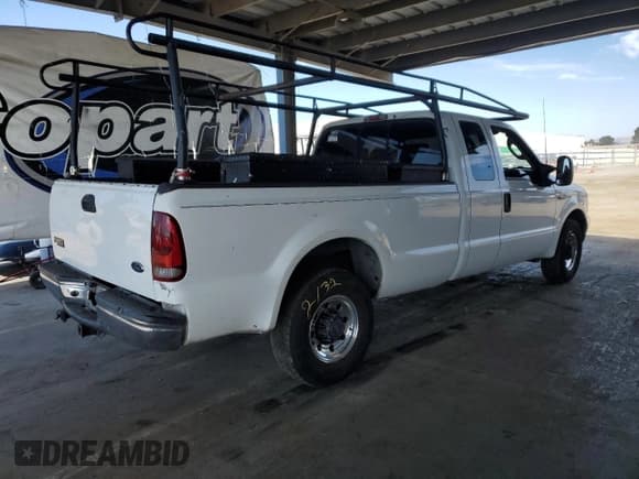 ✅ 2003 Ford F-250 XL • VIN: 1FTNX20L43EB76631 • Lot: 80699355. Listed on Copart with 850,803 mi. Free auction sales archive from the USA and detailed vehicle history report at DreamBid. Image 3.