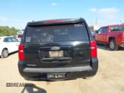 ✅ 2019 Chevrolet Tahoe LT • VIN: 1GNSCBKC0KR136671 • Lot: 43416506. Wystawiony na IAAI z przebiegiem 151 990 mil. Bezpłatny archiwum sprzedaży aukcyjnych z USA i szczegółowy raport historii pojazdu na DreamBid. Zdjęcie 17.