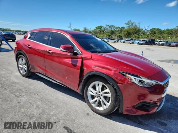✅ 2017 Infiniti QX30 Premium • VIN: SJKCH5CPXHA024921 • Lot: 89845265. Listed on Copart with 62,443 mi. Free auction sales archive from the USA and detailed vehicle history report at DreamBid. Image 4.