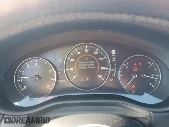 ✅ 2020 Mazda CX-30 Premium • VIN: 3MVDMAEM4LM138129 • Lot: 67889105. Wystawiony na Copart z przebiegiem 50 996 mil. Bezpłatny archiwum sprzedaży aukcyjnych z USA i szczegółowy raport historii pojazdu na DreamBid. Zdjęcie 9.