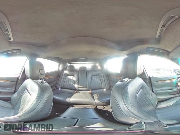 ✅ 2014 Maserati Quattroporte S Q4 • VIN: ZAM56RRA0E1077372 • Lot: 80831255. Wystawiony na Copart z przebiegiem 103 265 mil. Bezpłatny archiwum sprzedaży aukcyjnych z USA i szczegółowy raport historii pojazdu na DreamBid. Zdjęcie 15.