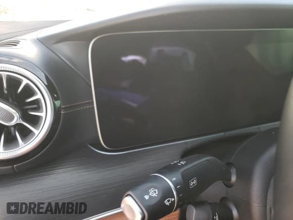 ✅ 2022 Mercedes-Benz AMG GT 43 • VIN: W1K7X5KB7NA045904 • Lot: 80255775. Wystawiony na Copart z przebiegiem Nie podano. Bezpłatny archiwum sprzedaży aukcyjnych z USA i szczegółowy raport historii pojazdu na DreamBid. Zdjęcie 9.