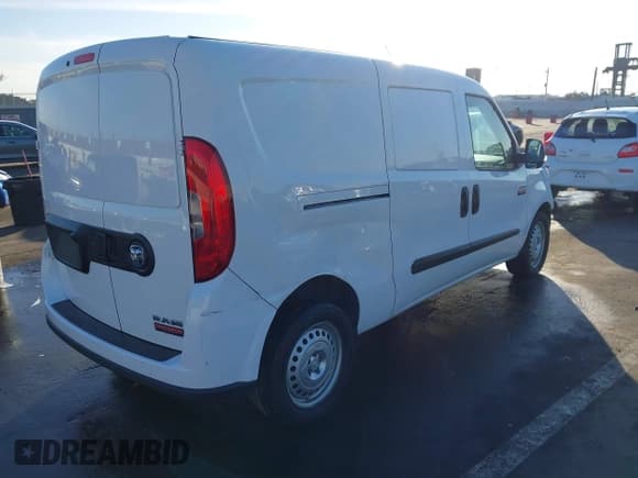 ✅ 2022 Ram ProMaster City Passenger • VIN: ZFBHRFAB3N6W22014 • Лот: 41210237. Опубликован ранее на IAAI с пробегом 77 209 миль. Бесплатный доступ к архиву аукционных продаж из США и подробный отчёт об истории автомобиля на DreamBid. Изображение 4.