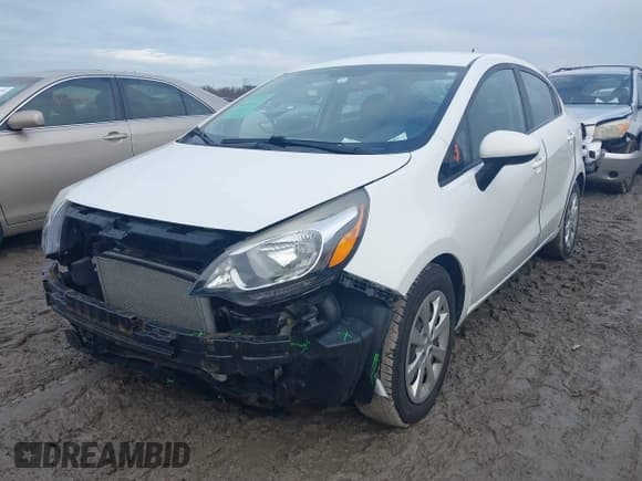 ✅ 2012 Kia Rio EX • VIN: KNADN4A33C6052904 • Lot: 41174800. Listed on IAAI with 114,701 mi. Free auction sales archive from the USA and detailed vehicle history report at DreamBid. Image 18.