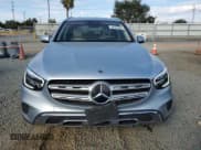 ✅ 2022 Mercedes-Benz GLC 300 • VIN: W1N0G8DB7NG107205 • Лот: 92597055. Опубликован ранее на Copart с пробегом 60 455 миль. Бесплатный доступ к архиву аукционных продаж из США и подробный отчёт об истории автомобиля на DreamBid. Изображение 5.