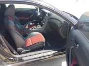 ✅ 2011 Hyundai Genesis Coupe • VIN: KMHHT6KD6BU046453 • Lot: 42869900. Wystawiony na IAAI z przebiegiem 80 160 mil. Bezpłatny archiwum sprzedaży aukcyjnych z USA i szczegółowy raport historii pojazdu na DreamBid. Zdjęcie 5.