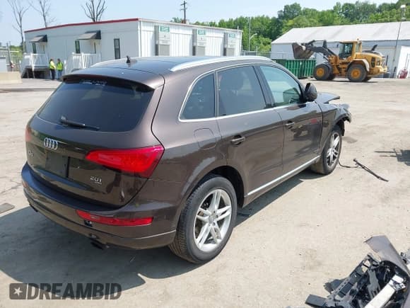 ✅ 2013 Audi Q5 Premium Plus • VIN: WA1LFAFP8DA029892 • Lot: 42453424. Listed on IAAI with 148,246 mi. Free auction sales archive from the USA and detailed vehicle history report at DreamBid. Image 4.