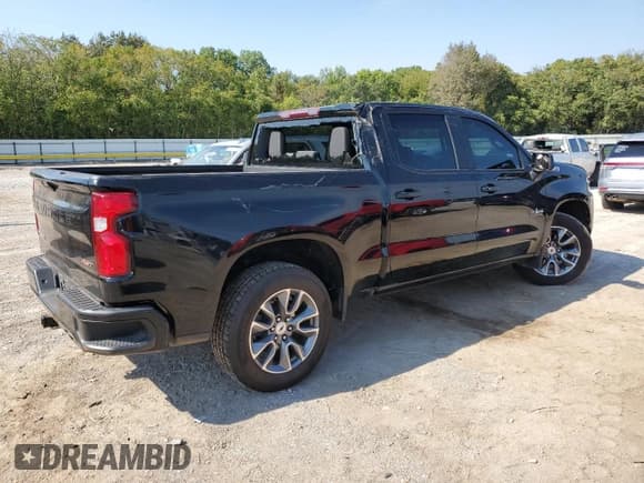 ✅ 2022 Chevrolet Silverado 1500 RST • VIN: 1GCUYEED9NZ194811 • Lot: 86162345. Wystawiony na Copart z przebiegiem 67 824 mil. Bezpłatny archiwum sprzedaży aukcyjnych z USA i szczegółowy raport historii pojazdu na DreamBid. Zdjęcie 3.