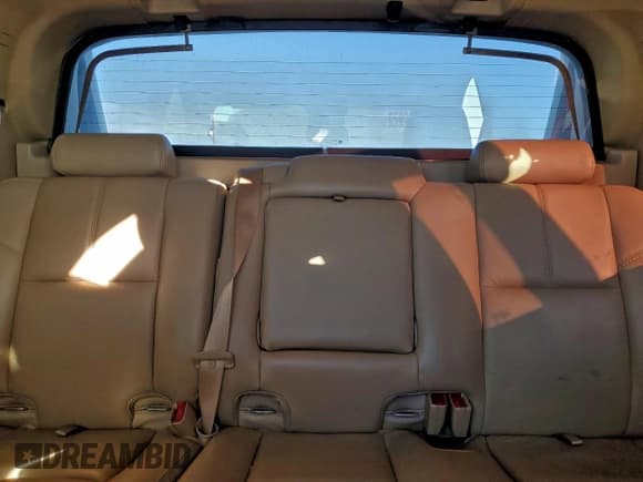 ✅ 2008 Chevrolet Avalanche 2LT • VIN: 3GNEC12J58G245447 • Лот: 95996615. Опубликован ранее на Copart с пробегом 180 017 миль. Бесплатный доступ к архиву аукционных продаж из США и подробный отчёт об истории автомобиля на DreamBid. Изображение 10.