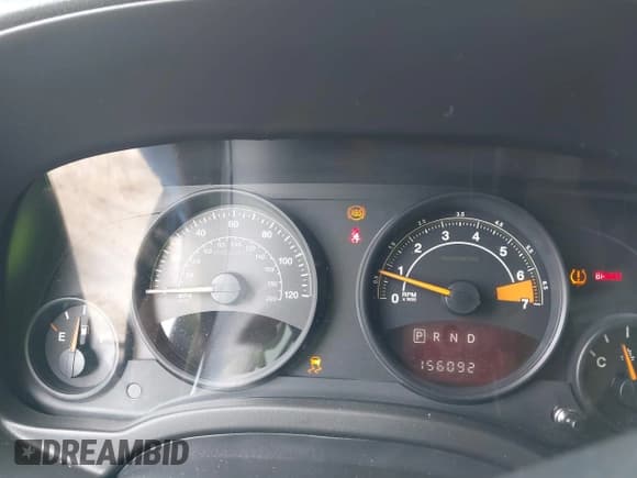 ✅ 2016 Jeep Patriot Sport • VIN: 1C4NJPBB8GD681974 • Lot: 42389995. Wystawiony na IAAI z przebiegiem 156 092 mil. Bezpłatny archiwum sprzedaży aukcyjnych z USA i szczegółowy raport historii pojazdu na DreamBid. Zdjęcie 7.