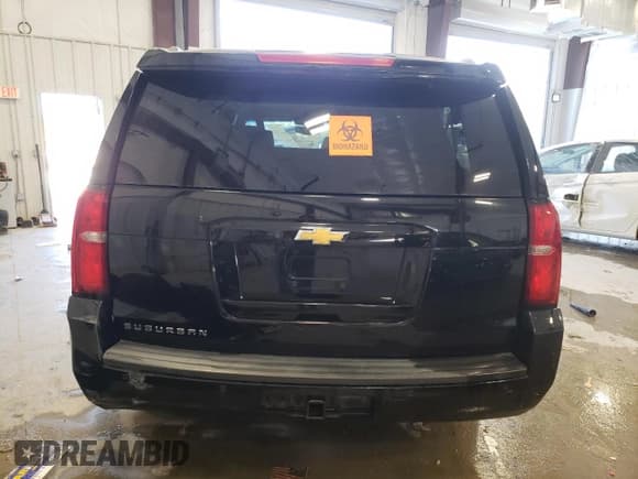 ✅ 2017 Chevrolet Suburban LT • VIN: 1GNSKHKC6HR218337 • Lot: 70607694. Listed on Copart with Not provided. Free auction sales archive from the USA and detailed vehicle history report at DreamBid. Image 6.