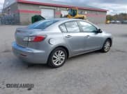 ✅ 2012 Mazda 3 i Touring • VIN: JM1BL1V83C1560968 • Лот: 43552653. Опубликован ранее на IAAI с пробегом 181 387 миль. Бесплатный доступ к архиву аукционных продаж из США и подробный отчёт об истории автомобиля на DreamBid. Изображение 4.