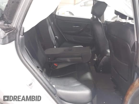 ✅ 2015 BMW 4 Series 428i xDrive • VIN: WBA4A7C50FD414523 • Lot: 41092312. Listed on IAAI with Not provided. Free auction sales archive from the USA and detailed vehicle history report at DreamBid. Image 8.