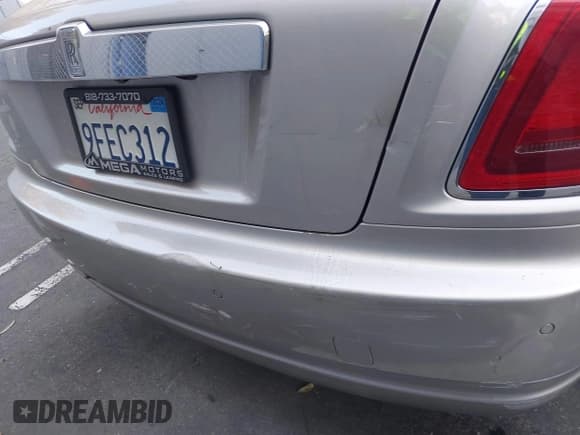 ✅ 2017 Rolls-Royce Ghost • VIN: SCA664S54HUX54040 • Lot: 41559707. Listed on IAAI with 43,073 mi. Free auction sales archive from the USA and detailed vehicle history report at DreamBid. Image 6.