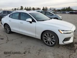 ✅ 2021 Volvo S60 Momentum • VIN: 7JRA22TK3MG096468 • Lot: 37730094. Wystawiony na Copart z przebiegiem 19 098 mil. Bezpłatny archiwum sprzedaży aukcyjnych z USA i szczegółowy raport historii pojazdu na DreamBid. Zdjęcie 4.