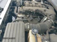 ✅ 2010 Dodge Challenger SE • VIN: 2B3CJ4DV1AH102512 • Lot: 40784408. Wystawiony na IAAI z przebiegiem 204 223 mil. Bezpłatny archiwum sprzedaży aukcyjnych z USA i szczegółowy raport historii pojazdu na DreamBid. Zdjęcie 19.