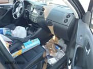 ✅ 2013 Volkswagen Tiguan S • VIN: WVGAV3AXXDW623871 • Lot: 43762873. Listed on IAAI with 145,094 mi. Free auction sales archive from the USA and detailed vehicle history report at DreamBid. Image 5.