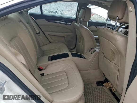 ✅ 2013 Mercedes-Benz CLS 550 • VIN: WDDLJ9BB9DA078912 • Lot: 96170735. Wystawiony na Copart z przebiegiem Nie podano. Bezpłatny archiwum sprzedaży aukcyjnych z USA i szczegółowy raport historii pojazdu na DreamBid. Zdjęcie 10.