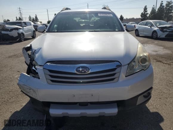 ✅ 2012 Subaru Outback Limited • VIN: 4S4BRBLC7C3271104 • Lot: 81930675. Listed on Copart with 166,678 mi. Free auction sales archive from the USA and detailed vehicle history report at DreamBid. Image 5.