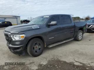 ✅ 2023 Ram 1500 Big Horn • VIN: 1C6RREFGXPN694117 • Lot: 88857515. Wystawiony na Copart z przebiegiem 35 144 mil. Bezpłatny archiwum sprzedaży aukcyjnych z USA i szczegółowy raport historii pojazdu na DreamBid. Zdjęcie 1.