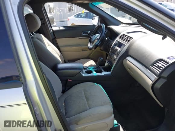 ✅ 2014 Ford Explorer • VIN: 1FM5K8B89EGA12174 • Лот: 41931727. Опубликован ранее на IAAI с пробегом 181 125 миль. Бесплатный доступ к архиву аукционных продаж из США и подробный отчёт об истории автомобиля на DreamBid. Изображение 5.