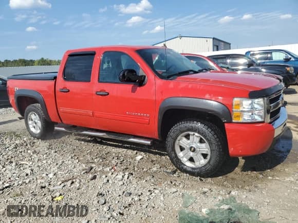 ✅ 2010 Chevrolet Silverado 1500 LT • VIN: 3GCRKSE31AG106972 • Lot: 69835884. Listed on Copart with 163,186 mi. Free auction sales archive from the USA and detailed vehicle history report at DreamBid. Image 4.