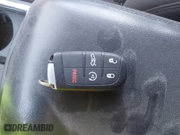 ✅ 2014 Dodge Charger SXT • VIN: 2C3CDXHG3EH159419 • Lot: 43353093. Listed on IAAI with 195,966 mi. Free auction sales archive from the USA and detailed vehicle history report at DreamBid. Image 11.