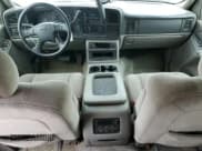 ✅ 2005 GMC Yukon SLE • VIN: 1GKEK13T45J261827 • Lot: 64165874. Wystawiony na Copart z przebiegiem 259 576 mil. Bezpłatny archiwum sprzedaży aukcyjnych z USA i szczegółowy raport historii pojazdu na DreamBid. Zdjęcie 8.