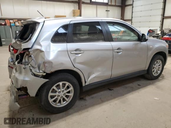 ✅ 2011 Mitsubishi Outlander Sport SE • VIN: JA4AJ3AU6BZ603709 • Lot: 78532204. Wystawiony na Copart z przebiegiem 231 418 mil. Bezpłatny archiwum sprzedaży aukcyjnych z USA i szczegółowy raport historii pojazdu na DreamBid. Zdjęcie 3.
