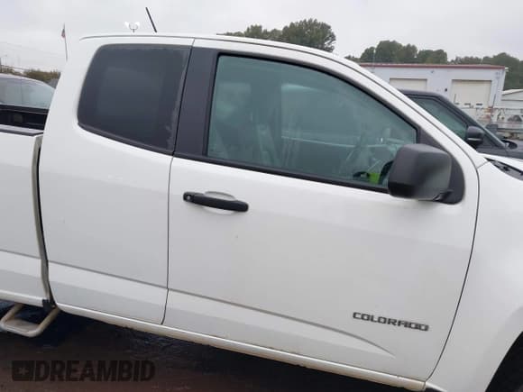 ✅ 2016 Chevrolet Colorado 2WD WT • VIN: 1GCHSBEA8G1386696 • Лот: 43555941. Опубликован ранее на IAAI с пробегом 105 936 миль. Бесплатный доступ к архиву аукционных продаж из США и подробный отчёт об истории автомобиля на DreamBid. Изображение 13.