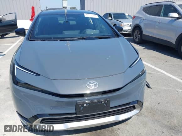 2025 Toyota Prius SE с VIN JTDACACU4S3040311, выставлен на аукционе IAAI как лот 42691282 с пробегом 586 миль миль и . История ставок и продаж доступна на DreamBid. Изображение 12.