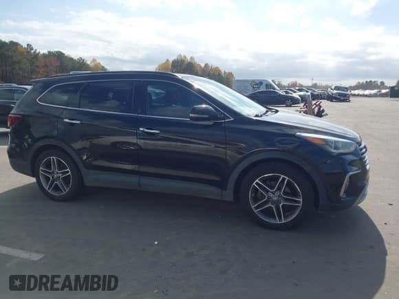 ✅ 2017 Hyundai Santa Fe Limited Ultimate • VIN: KM8SR4HF1HU171810 • Лот: 43640271. Опубликован ранее на IAAI с пробегом 148 160 миль. Бесплатный доступ к архиву аукционных продаж из США и подробный отчёт об истории автомобиля на DreamBid. Изображение 13.