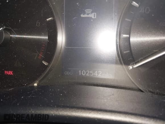 ✅ 2016 Lexus GS 350 • VIN: JTHCZ1BL8GA004252 • Lot: 42145398. Wystawiony na IAAI z przebiegiem 102 542 mil. Bezpłatny archiwum sprzedaży aukcyjnych z USA i szczegółowy raport historii pojazdu na DreamBid. Zdjęcie 16.