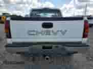 ✅ 2002 Chevrolet Silverado 1500 • VIN: 2GCEK19V221191657 • Lot: 69703294. Wystawiony na Copart z przebiegiem 316 708 mil mil. Skorzystaj z bezpłatnego archiwum sprzedaży aukcyjnych z USA i zobacz szczegółowy raport historii pojazdu na DreamBid. Zdjęcie 6.