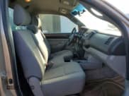 ✅ 2008 Toyota Tacoma • VIN: 5TEPX42N38Z495669 • Lot: 71466305. Wystawiony na Copart z przebiegiem 114 556 mil. Bezpłatny archiwum sprzedaży aukcyjnych z USA i szczegółowy raport historii pojazdu na DreamBid. Zdjęcie 10.