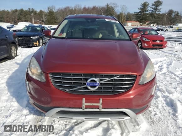 ✅ 2014 Volvo XC60 3.2L • VIN: YV4940DZ5E2540635 • Lot: 43463085. Wystawiony na Copart z przebiegiem 100 248 mil. Bezpłatny archiwum sprzedaży aukcyjnych z USA i szczegółowy raport historii pojazdu na DreamBid. Zdjęcie 5.