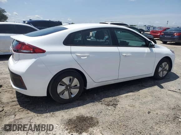 2021 Hyundai Ioniq Blue z VIN KMHC65LC8MU251910, wystawiony jako Copart lot #65229404 z przebiegiem 27 633 mil mil oraz Nie do naprawy • Non repairable. Historia ofert i sprzedaży dostępna na DreamBid. Obrazek 3.