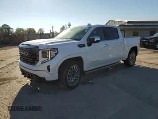 ✅ 2024 GMC Sierra 1500 Denali Ultimate • VIN: 1GTUUHEL6RZ319919 • Лот: 80451005. Опубликован ранее на Copart с пробегом 5 421 миль. Бесплатный доступ к архиву аукционных продаж из США и подробный отчёт об истории автомобиля на DreamBid. Изображение 1.