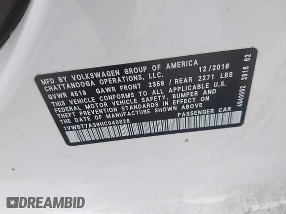 ✅ 2017 Volkswagen Passat SE • VIN: 1VWBT7A39HC040828 • Lot: 43057950. Listed on IAAI with 69,000 mi. Free auction sales archive from the USA and detailed vehicle history report at DreamBid. Image 9.