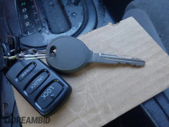 ✅ 2002 Chrysler Sebring LX • VIN: 4C3AG42H62E108528 • Lot: 43795628. Listed on IAAI with 139,959 mi. Free auction sales archive from the USA and detailed vehicle history report at DreamBid. Image 11.