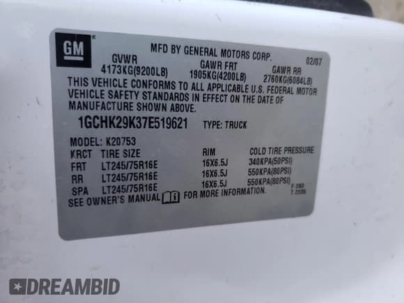 ✅ 2007 Chevrolet Silverado 2500HD Work Truck • VIN: 1GCHK29K37E519621 • Лот: 85595514. Опубликован ранее на Copart с пробегом 331 280 миль. Бесплатный доступ к архиву аукционных продаж из США и подробный отчёт об истории автомобиля на DreamBid. Изображение 12.